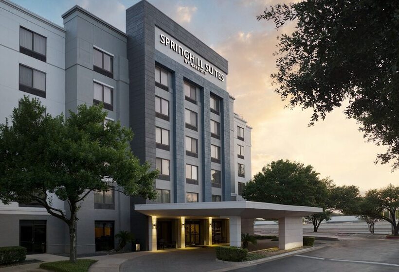 בית מלון כפרי Springhill Suites Austin South