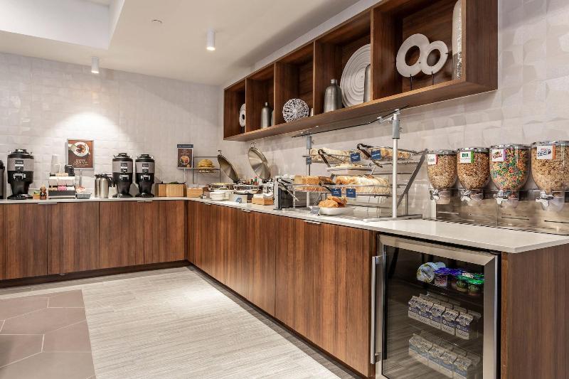 ホテル Springhill Suites By Marriott Austin The Domain Area