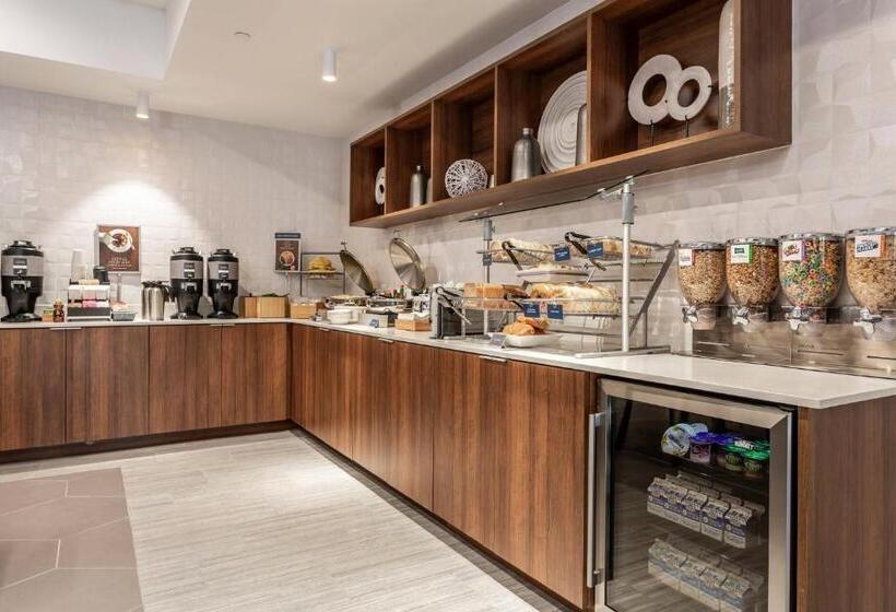 ホテル Springhill Suites By Marriott Austin The Domain Area