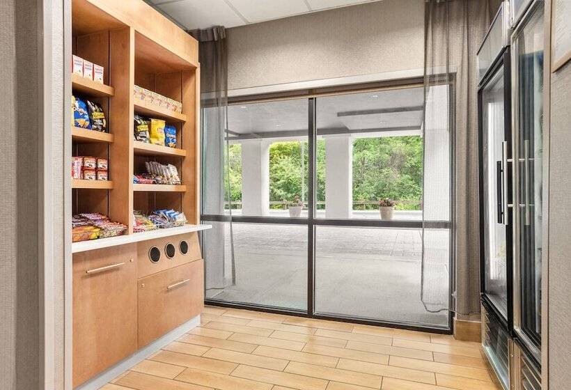 فندق Springhill Suites Boston Andover