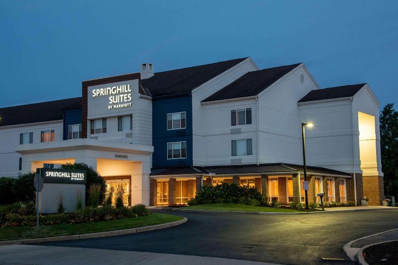 هتل Springhill Suites Columbus Airport Gahanna