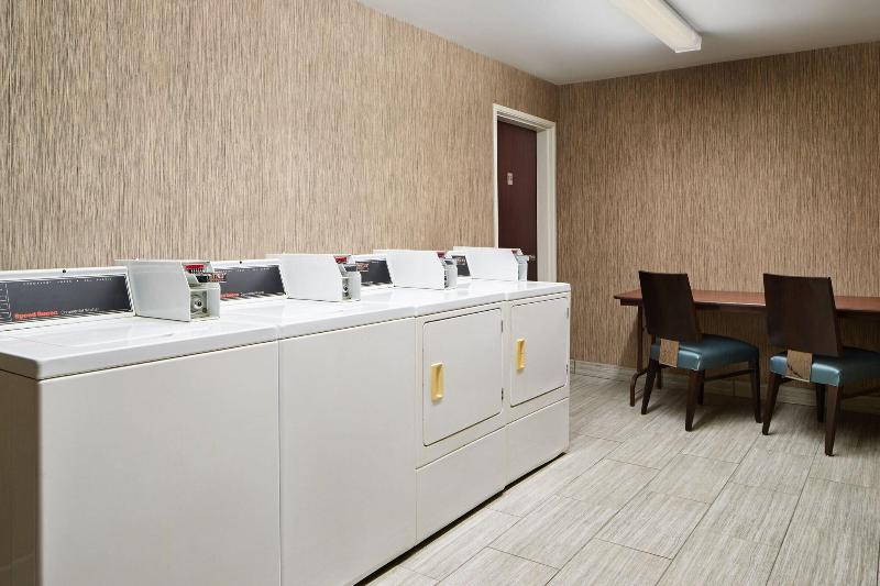 호텔 Springhill Suites Edgewood Aberdeen