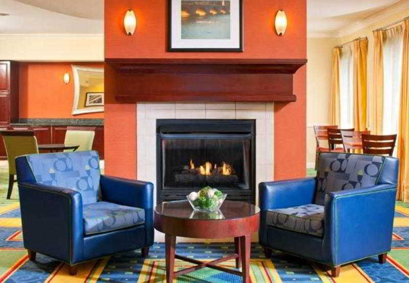 בית מלון כפרי Springhill Suites Herndon Reston