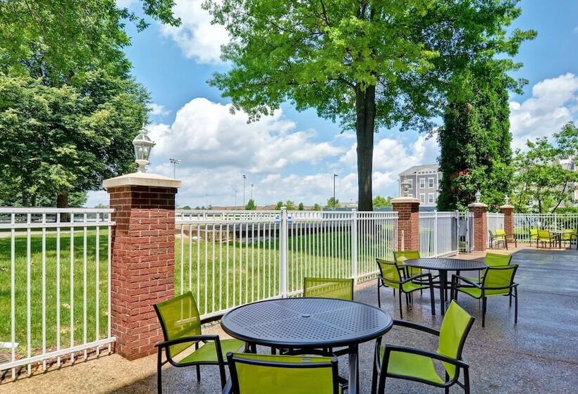 בית מלון כפרי Springhill Suites Lexington Near The University Of Kentucky