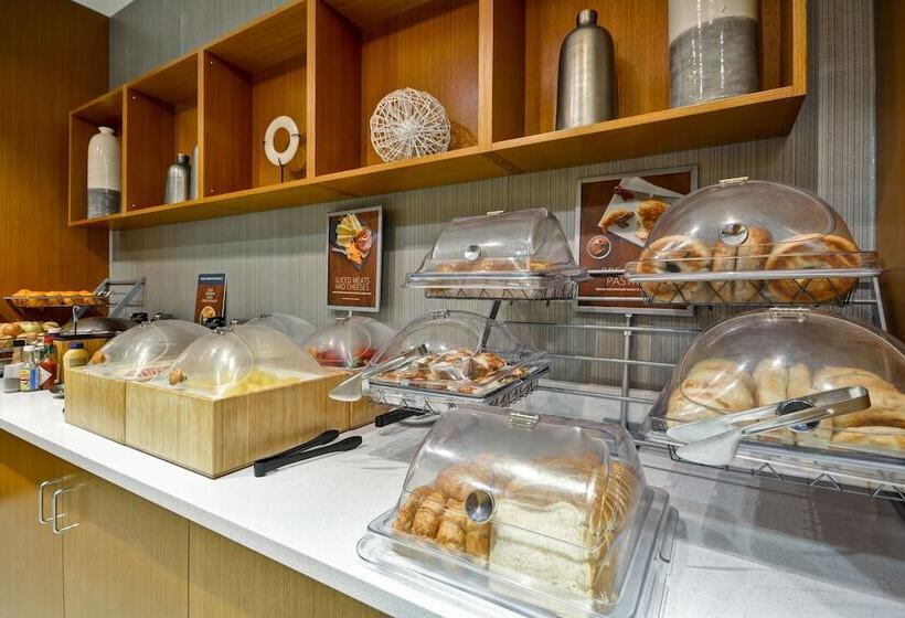 בית מלון כפרי Springhill Suites Lexington Near The University Of Kentucky