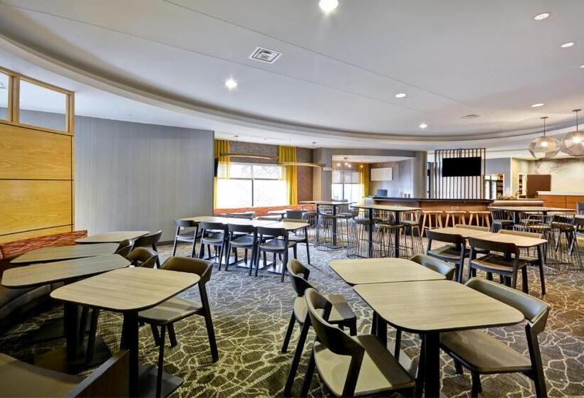 בית מלון כפרי Springhill Suites Lexington Near The University Of Kentucky