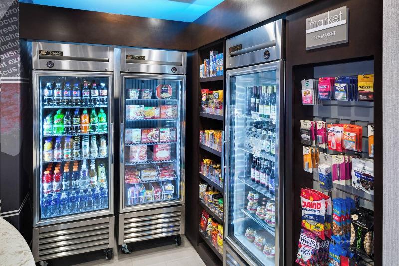 هتل Springhill Suites Milford