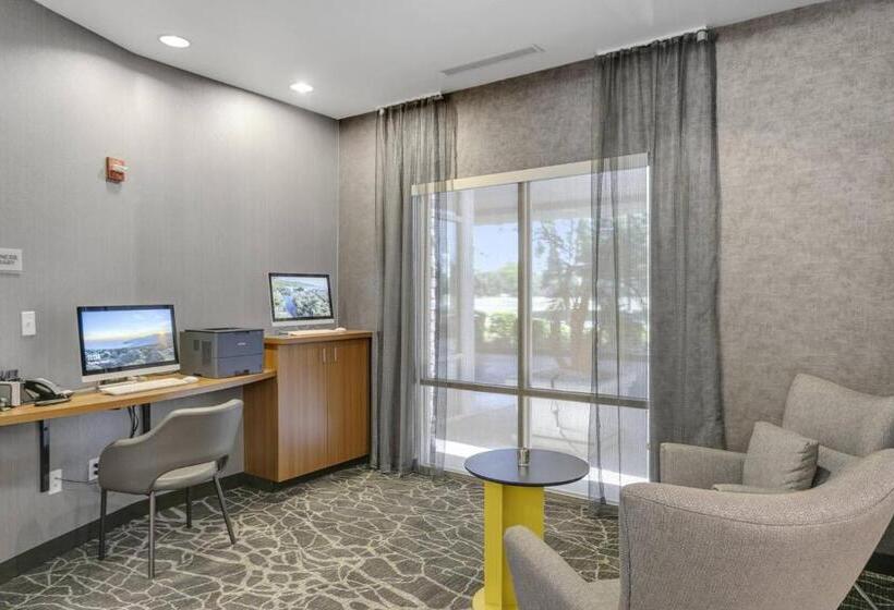 فندق Springhill Suites By Marriott Sacramento Natomas