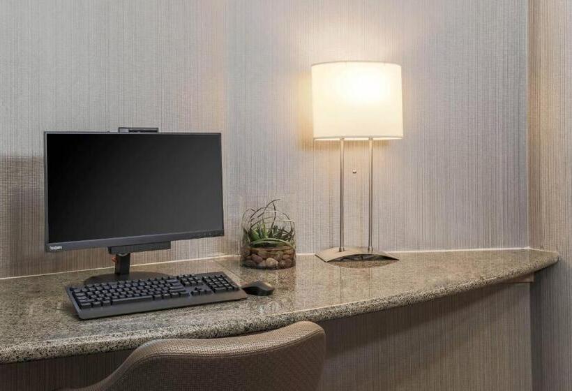 فندق Springhill Suites By Marriott Yuma