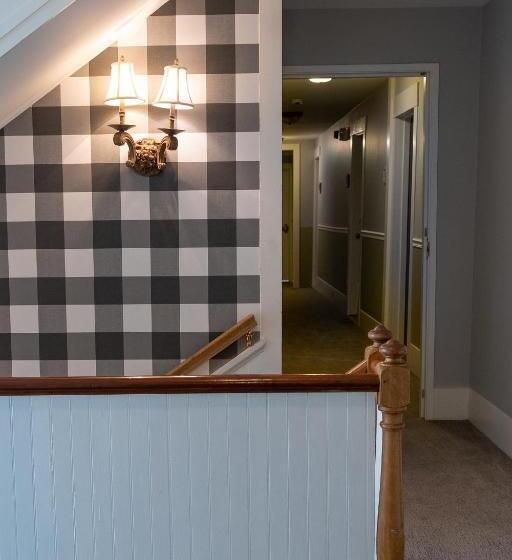 فندق Sunset Hill House