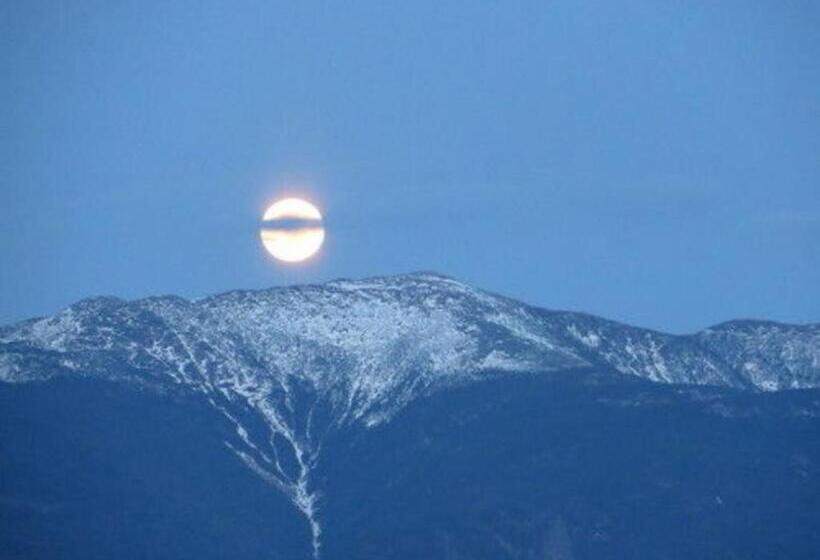 فندق Sunset Hill House