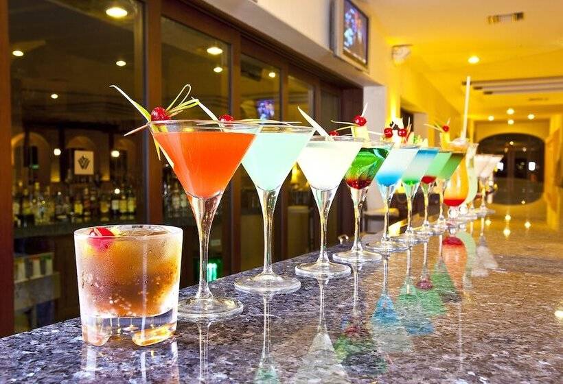 فندق Tesoro Los Cabos