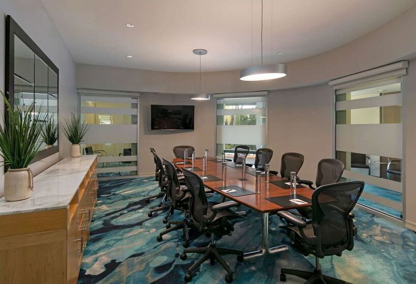 Belamar Hotel Manhattan Beach, Tapestry Collection By Hilton