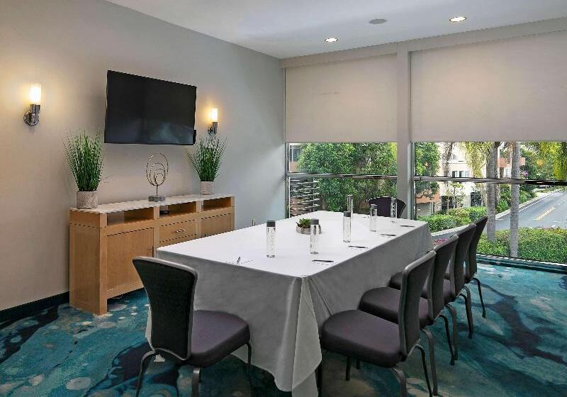 Belamar Hotel Manhattan Beach, Tapestry Collection By Hilton