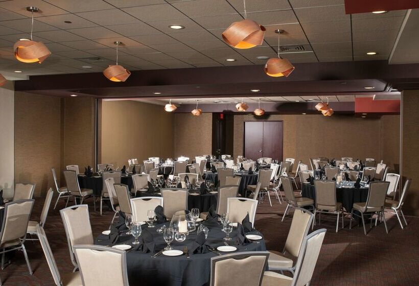 فندق The Broadway Columbia  A Doubletree By Hilton