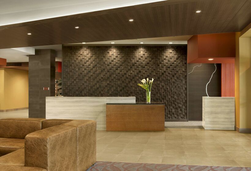 فندق The Broadway Columbia  A Doubletree By Hilton