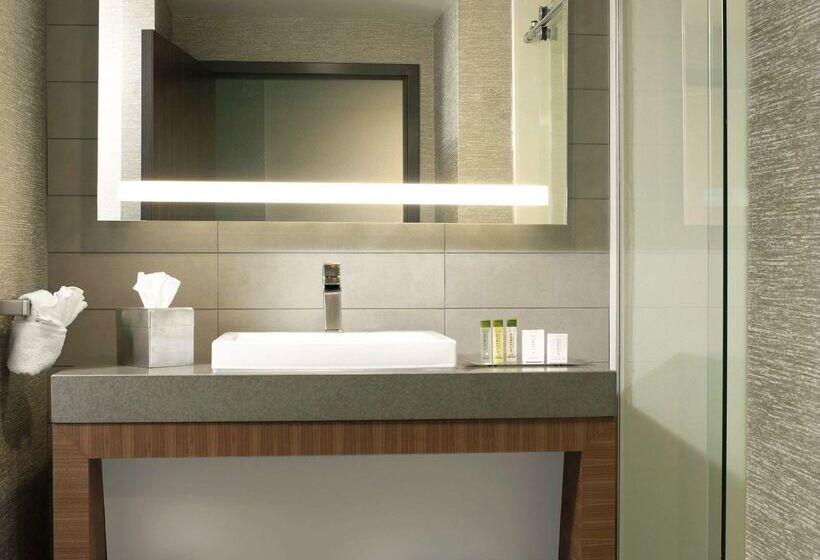 فندق The Broadway Columbia  A Doubletree By Hilton