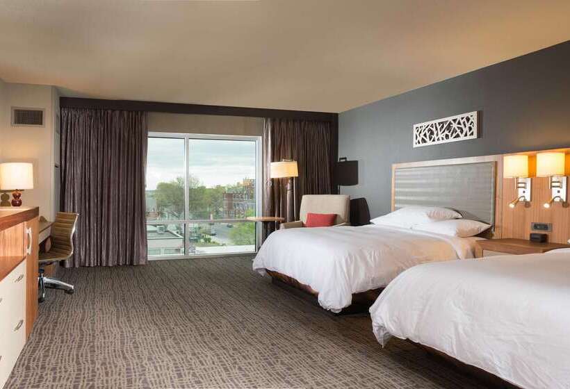 فندق The Broadway Columbia  A Doubletree By Hilton