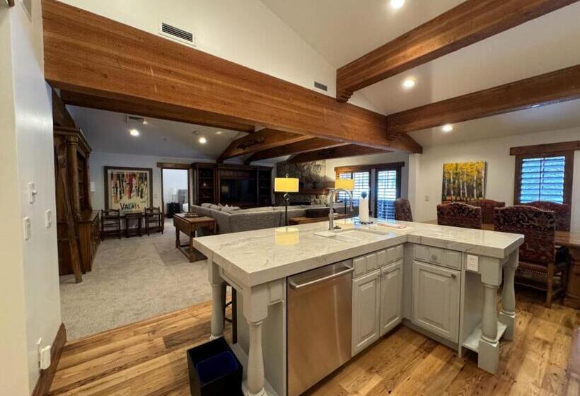 酒店 The Chateaux Deer Valley