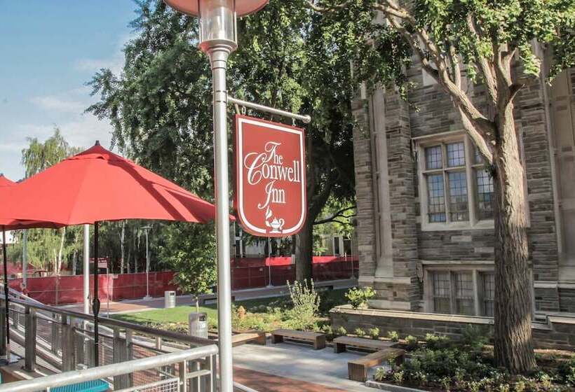Отель The Conwell Inn