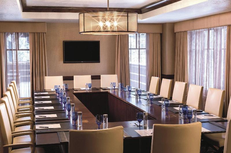 Отель The Ritzcarlton, Bachelor Gulch