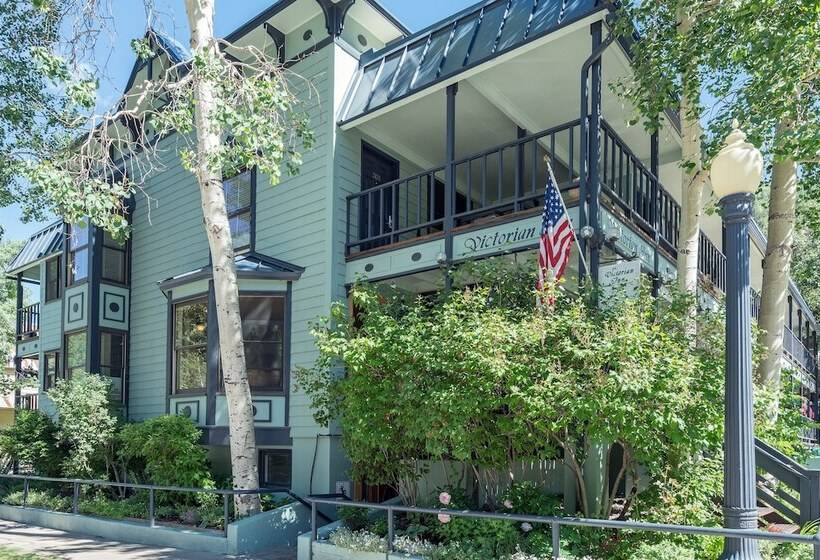 호텔 The Victorian Inn