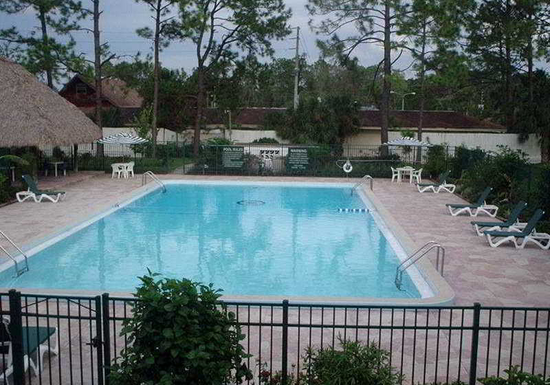 호텔 The Westgate Inn & Suites