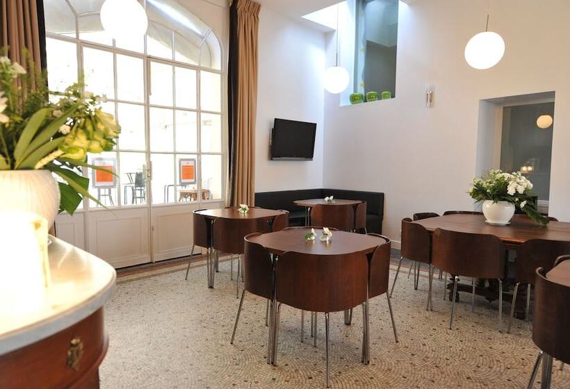 호텔 The Originals Boutique, Hôtel Victoria, Fontainebleau