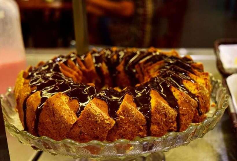 فندق Victory Business