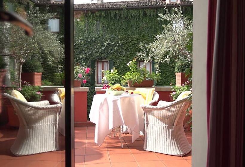 בית מלון כפרי Villa Abbazia Relais & Chateaux