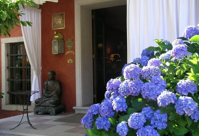 בית מלון כפרי Villa Abbazia Relais & Chateaux