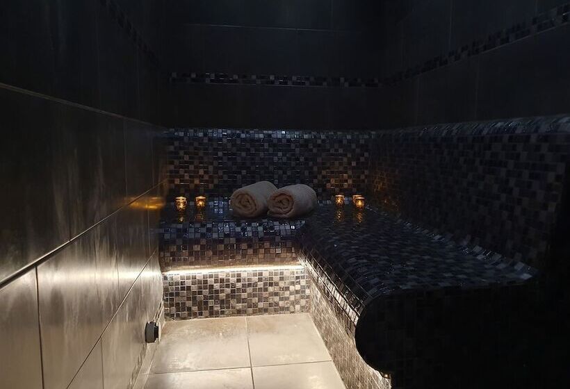 ホテル Villa Augeval Hôtel De Charme & Spa