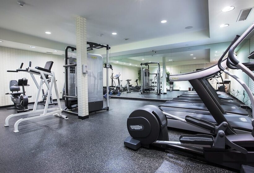 فندق Westminster