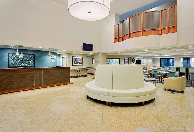 בית מלון כפרי Comfort Inn & Suites Arlington Heights   Schaumburg