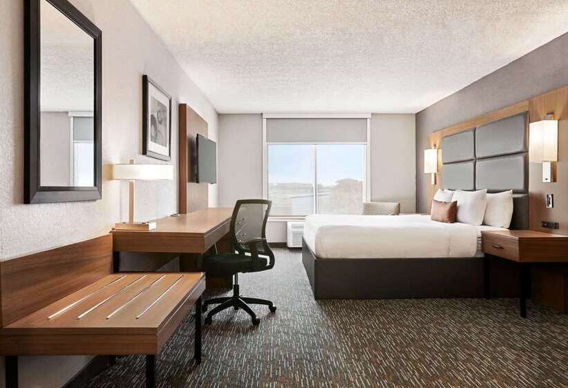 ホテル Wingate By Wyndham Cincinnati Blue Ash