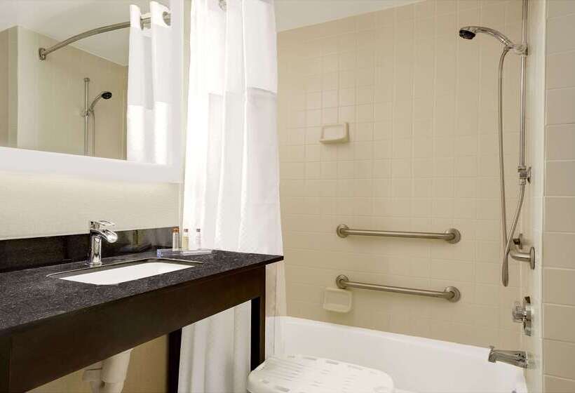 ホテル Wingate By Wyndham Fargo