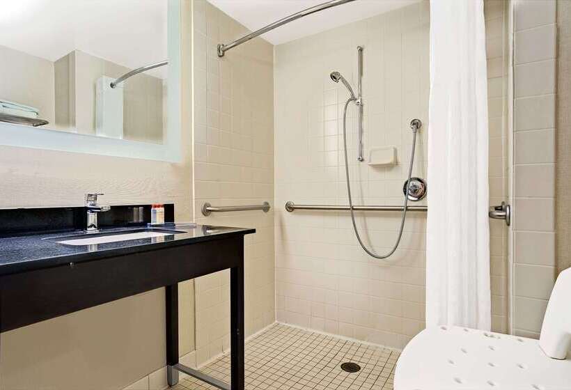 ホテル Wingate By Wyndham Fargo