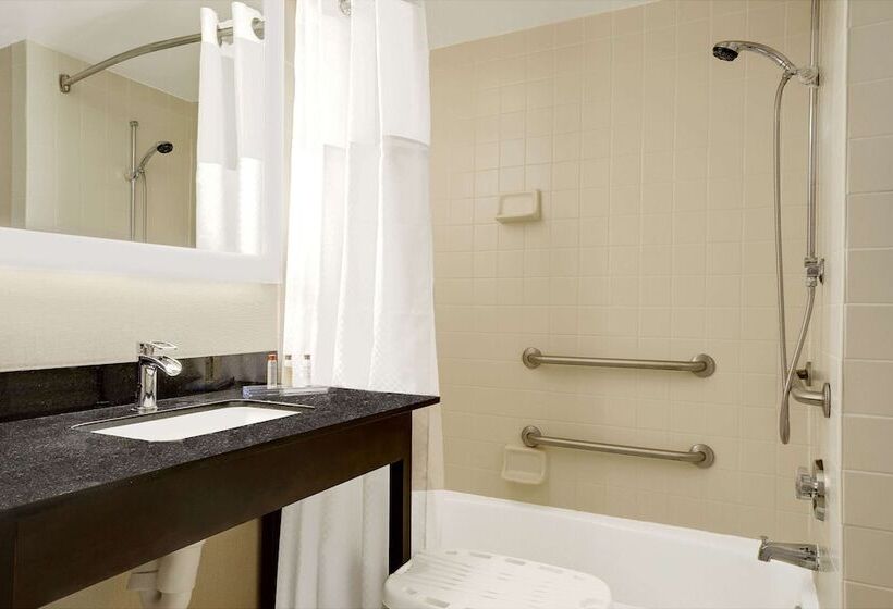 ホテル Wingate By Wyndham Fargo