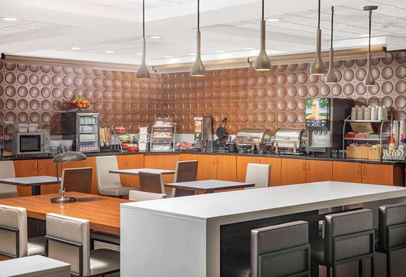 ホテル Wingate By Wyndham Greenville Airport