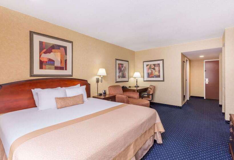 ホテル Wingate By Wyndham Greenville Airport