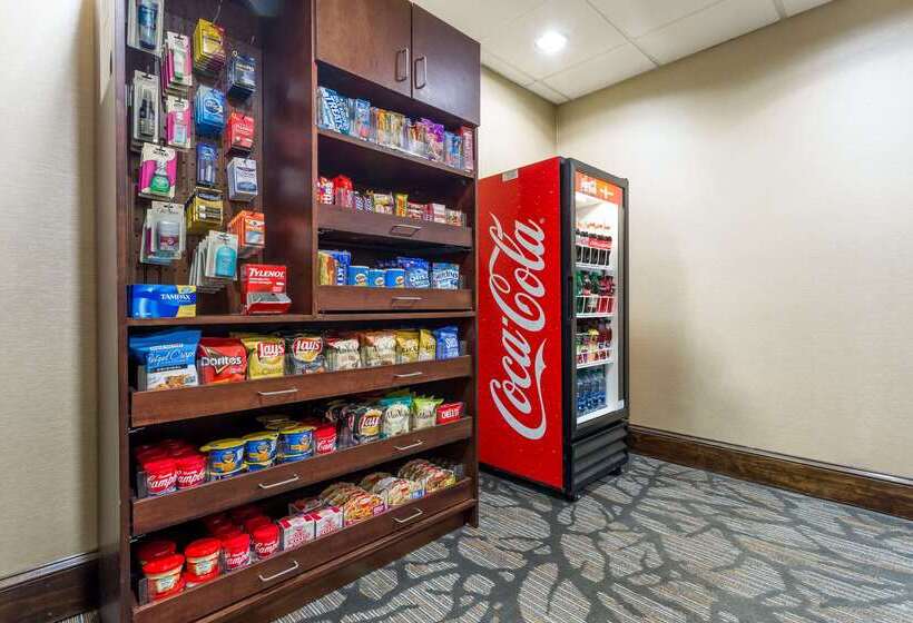 Отель Wingate By Wyndham High Point