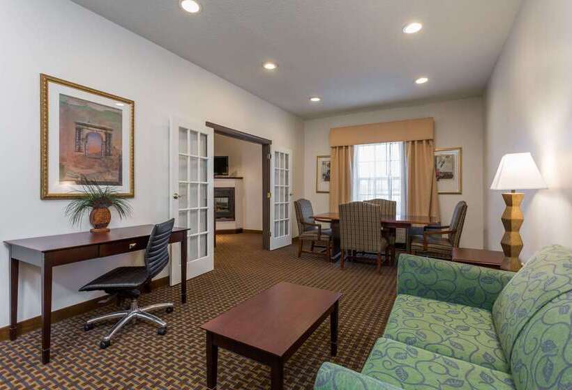 Отель Wingate By Wyndham High Point