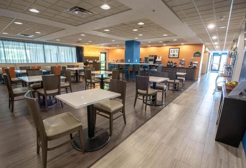 فندق Wingate By Wyndham Indianapolis Airport Plainfield