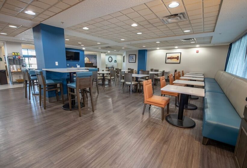 فندق Wingate By Wyndham Indianapolis Airport Plainfield