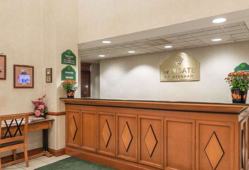 בית מלון כפרי Wingate By Wyndham Airport   Rockville Road