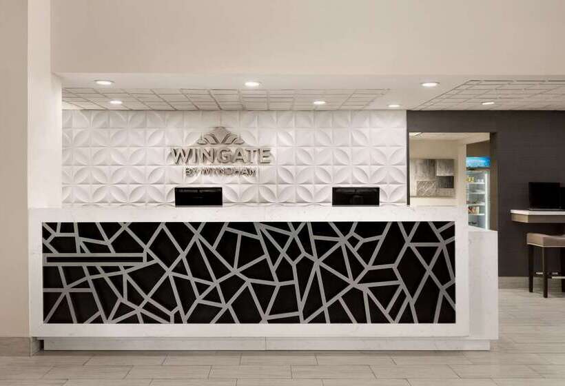 ホテル Wingate By Wyndham Montgomery