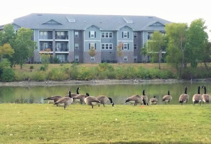 ホテル Wingate By Wyndham Montgomery