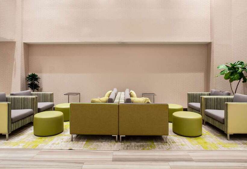 בית מלון כפרי Wingate By Wyndham   Orlando International Airport  Free Hot Breakfast