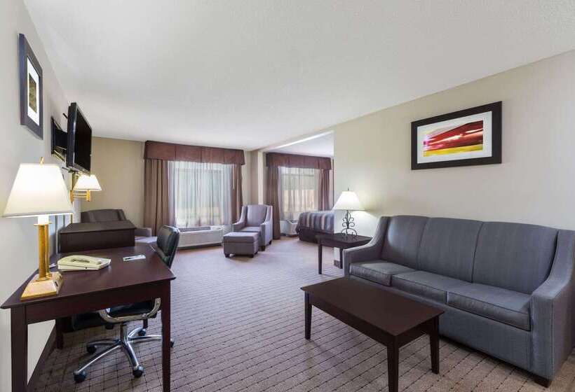 فندق Wingate By Wyndham West Monroe