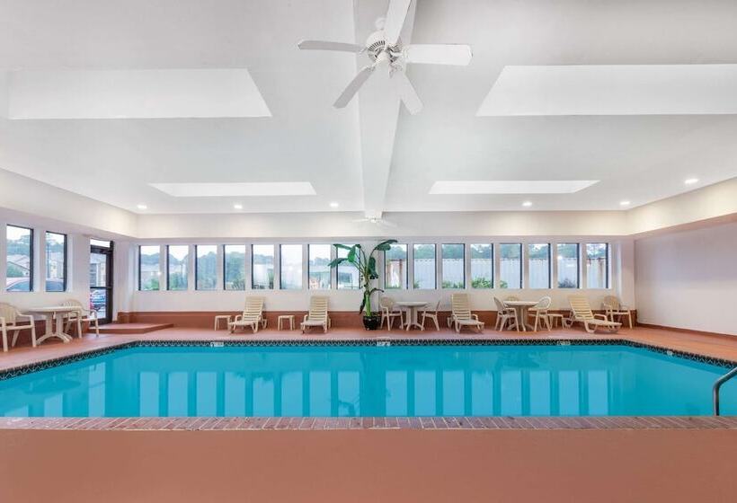 فندق Wingate By Wyndham West Monroe